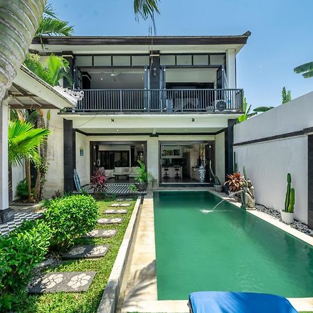 Villa Lingkar 89A Canggu  Exterior photo